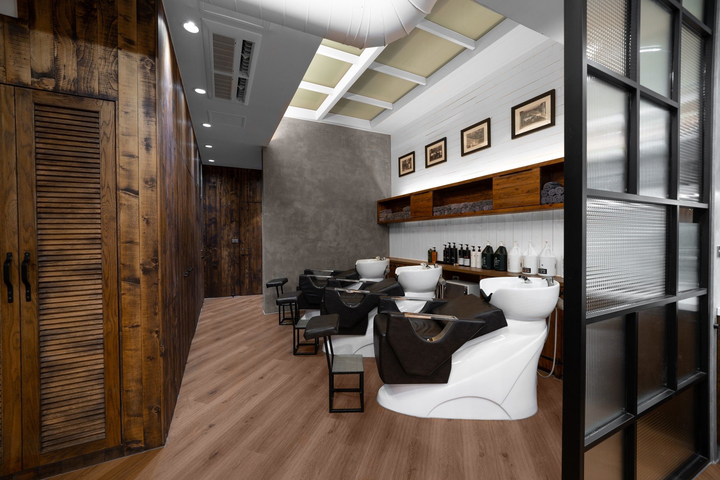 桃園南崁 ALICE Hair Salon 護髮與頭皮管理洗護區